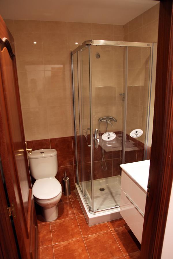 Txikierdi Alde Auto Check-In Hotel Oiartzun Bagian luar foto