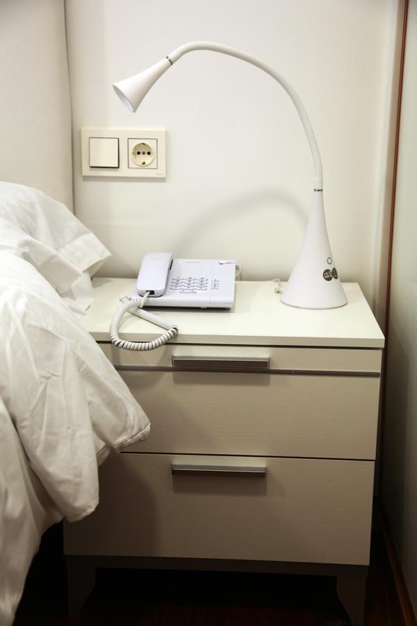 Txikierdi Alde Auto Check-In Hotel Oiartzun Bagian luar foto